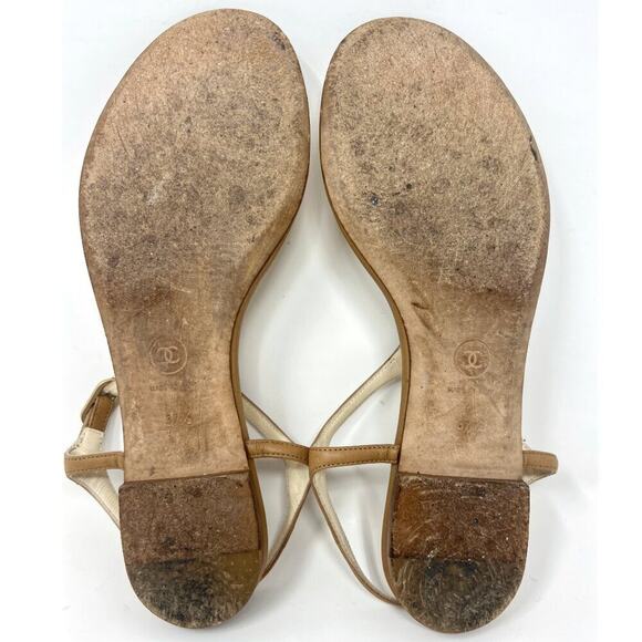 Chanel Brown Leather Charm Logo Thong Sandals – Size 37.5 - Picture 8 of 10